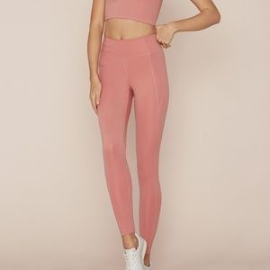 Girlfriend Collective Compressive Tight in Dusty Rose Primrose